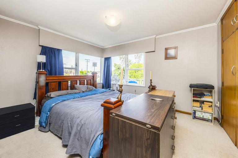 Photo of property in 14 Snell Avenue, Papakura, 2110