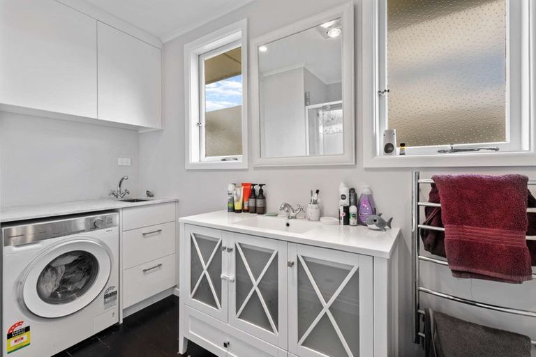 Photo of property in 50 Mount View Drive, Mangakakahi, Rotorua, 3015