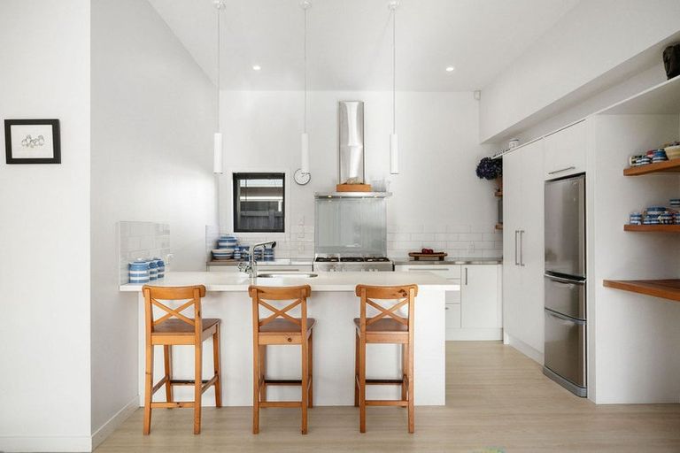 Photo of property in 14 Orbell Drive, Lake Hayes, Queenstown, 9304