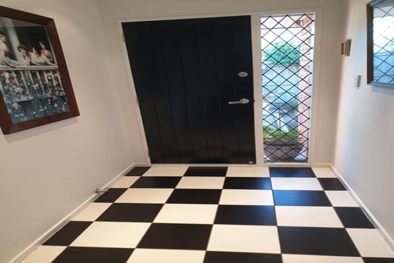 Photo of property in 1/112 Elizabeth Street, Riccarton, Christchurch, 8041