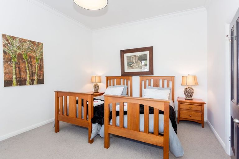 Photo of property in 135 Springfield Road, St Albans, Christchurch, 8014