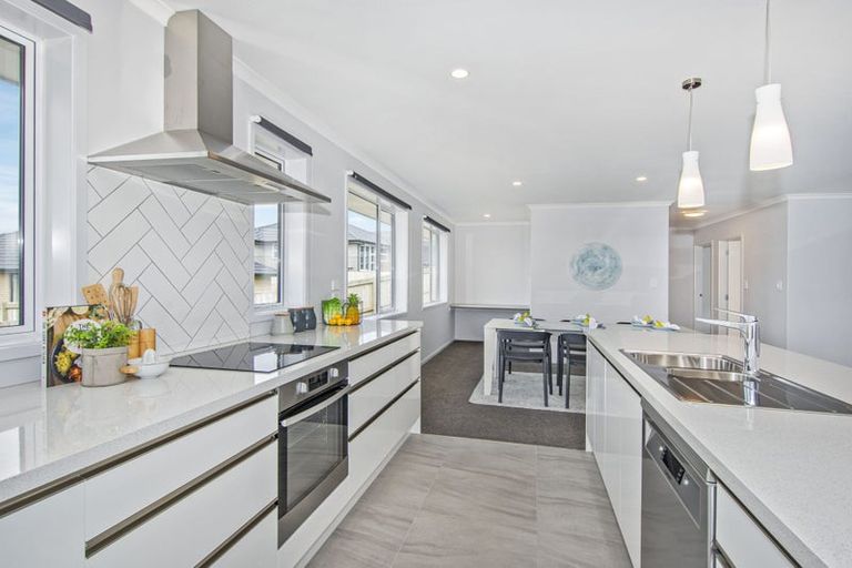 Photo of property in 33 Wairau Drive, Tikipunga, Whangarei, 0112