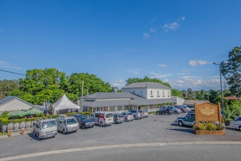 Photo of property in 7 Tauwaka Crescent, Riverhead, 0820