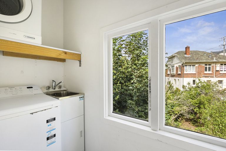 Photo of property in 41 Gladstone Road, North East Valley, Dunedin, 9010