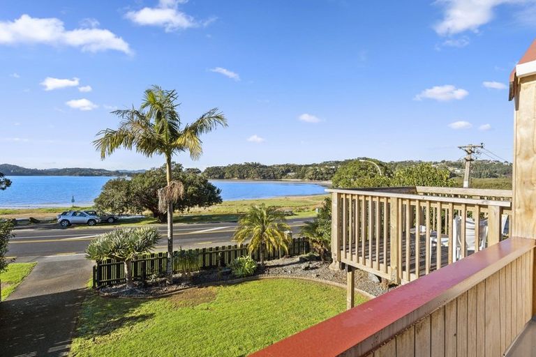 Photo of property in 2 Seaview Road, Paihia, 0200