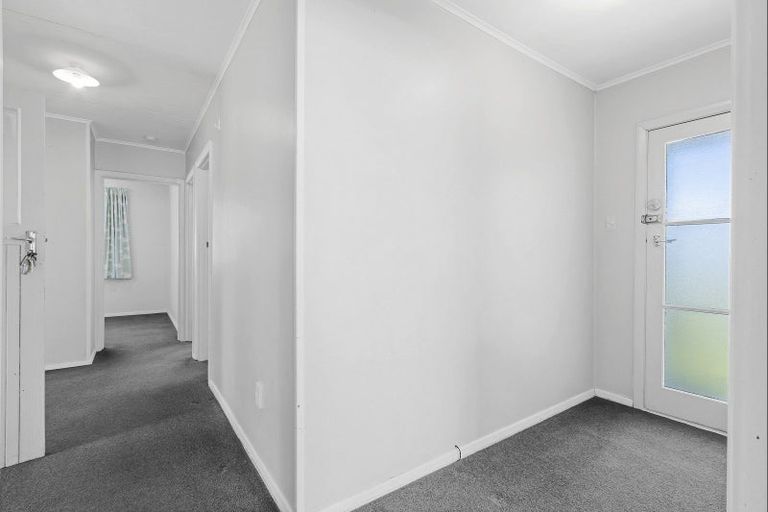 Photo of property in 7 Te Wharekaihua Grove, Turangi, 3334