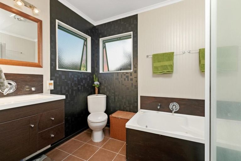 Photo of property in 22 Philomel Crest, Welcome Bay, Tauranga, 3112