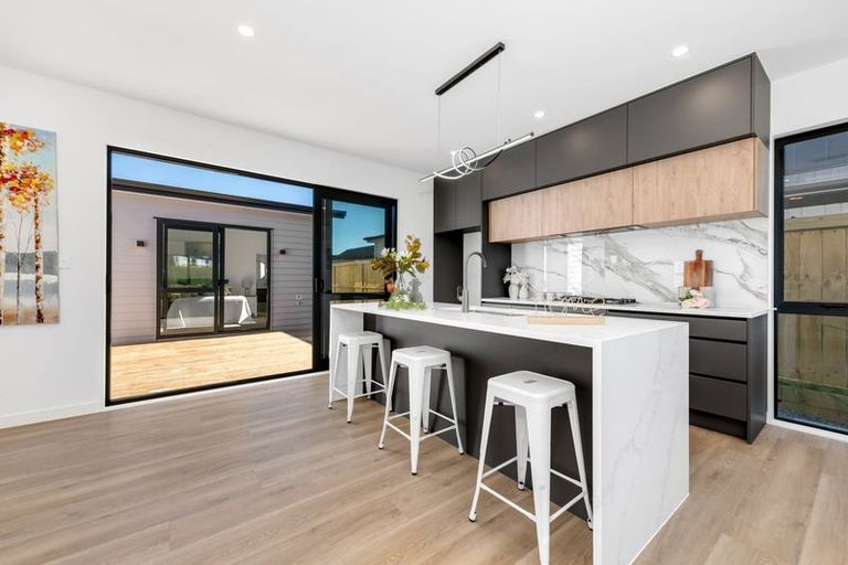 Photo of property in 14 Kobe Street, Karaka, 2580