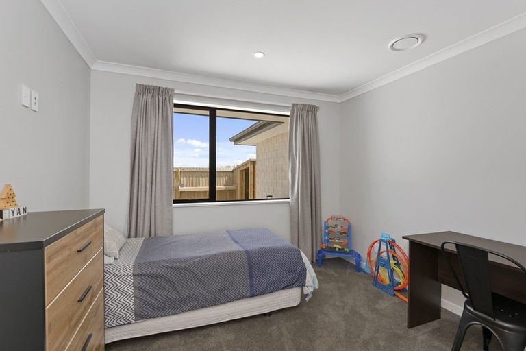 Photo of property in 6 Merino Crescent, Kirwee, 7571