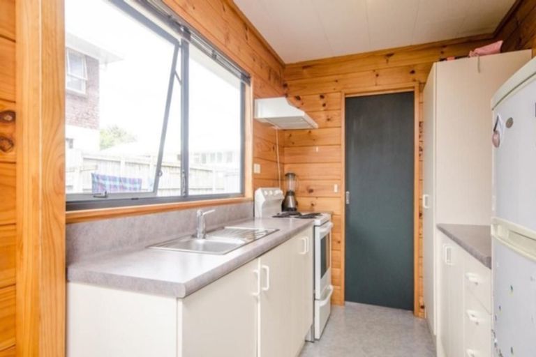 Photo of property in 42a Rimu Street, New Lynn, Auckland, 0600