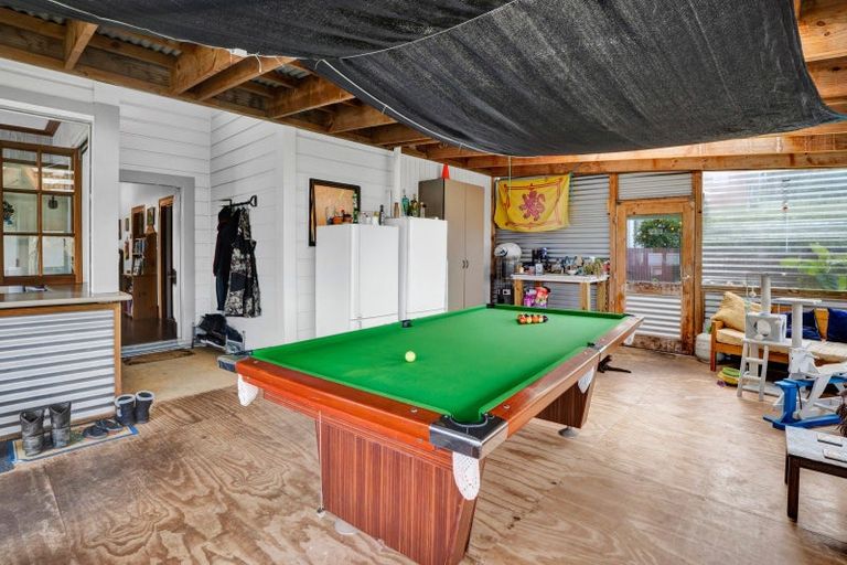 Photo of property in 18 Mills Street, Eltham, 4322