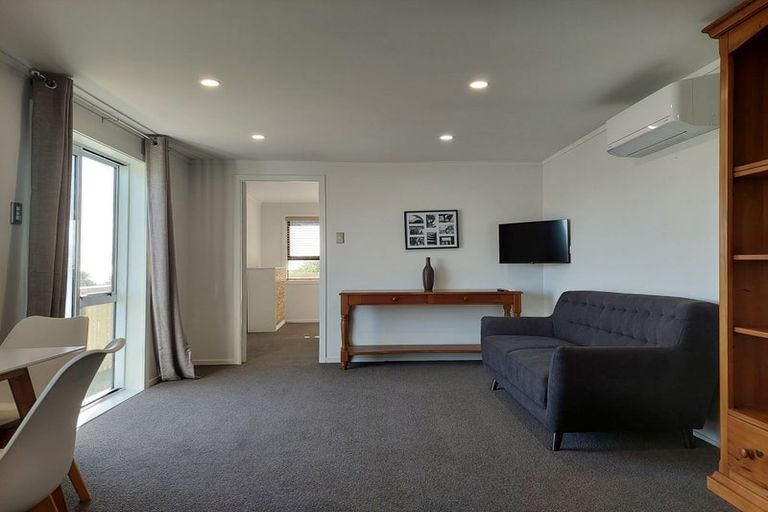 Photo of property in 10 Bisley Avenue, Moana, Nelson, 7011