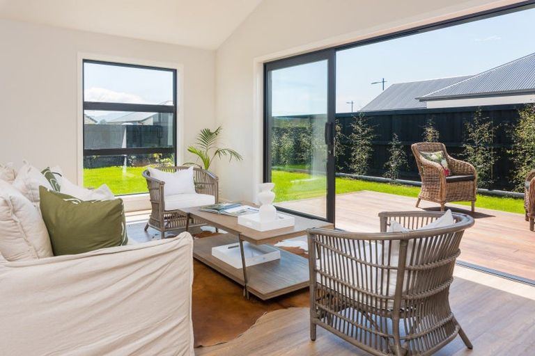 Photo of property in 30 Nikau Drive, Redwoodtown, Blenheim, 7201