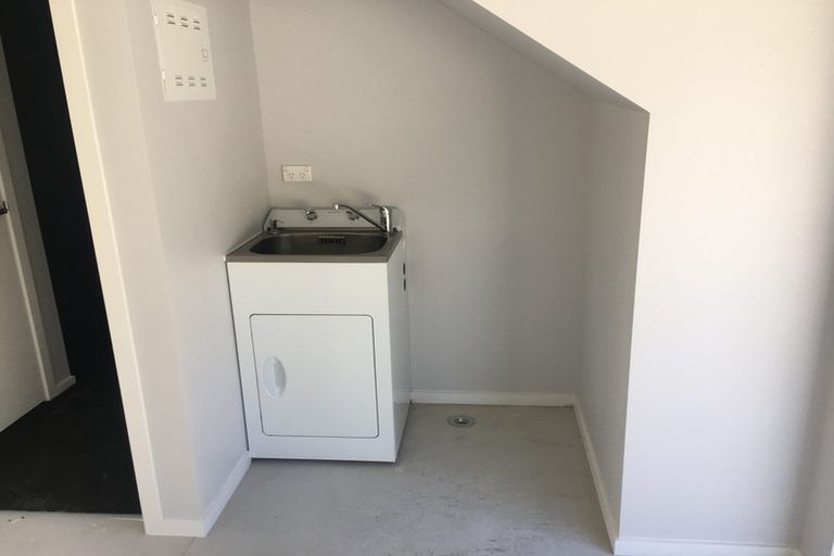 Photo of property in 3/97 Seddon Road, Frankton, Hamilton, 3204