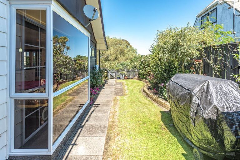 Photo of property in 2 Montgomery Road, Otamatea, Whanganui, 4501