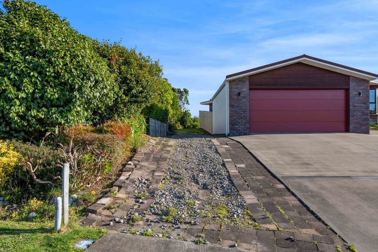 Photo of property in 57a Karina Road, Merrilands, New Plymouth, 4312