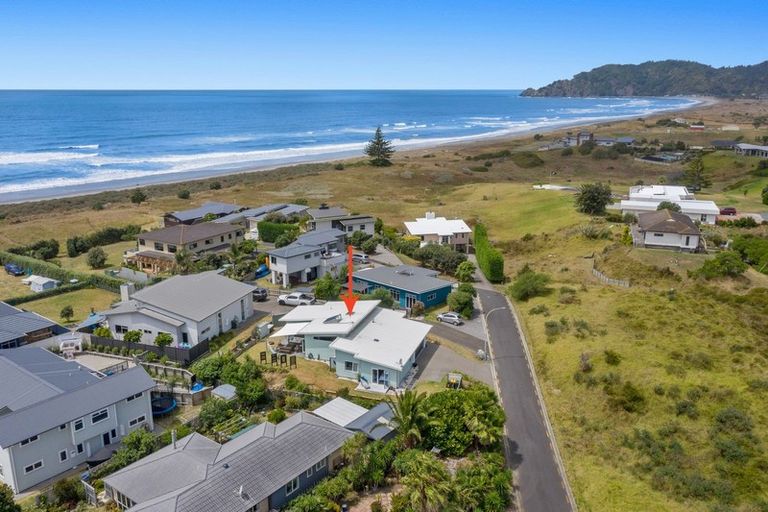 Photo of property in 32a Ohuirehe Road, Coastlands, Whakatane, 3120
