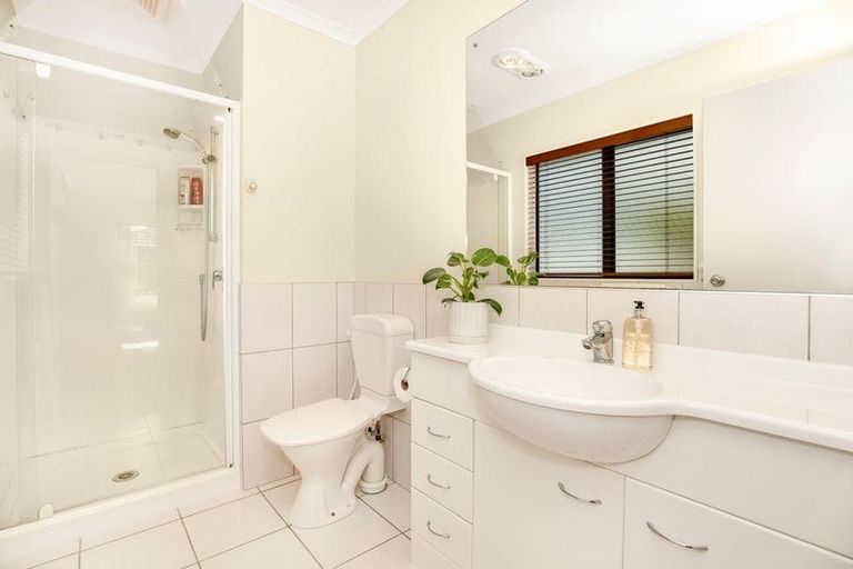 Photo of property in 30 Blackwood Drive, Wattle Downs, Auckland, 2103