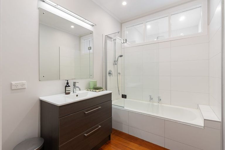Photo of property in 7 Joll Street, Karori, Wellington, 6012
