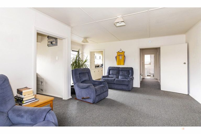 Photo of property in 27 Tweedy Street, Marchwiel, Timaru, 7910