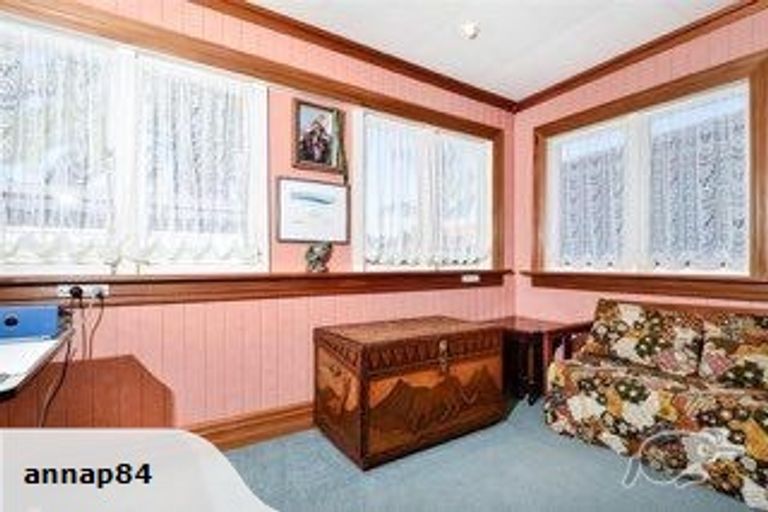 Photo of property in 1 Arawa Street, New Lynn, Auckland, 0600