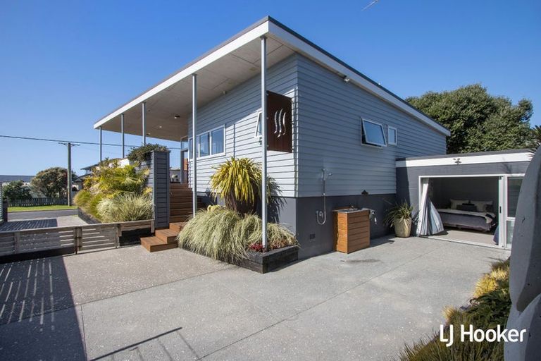 Photo of property in 16a Shaw Road, Waihi Beach, 3611