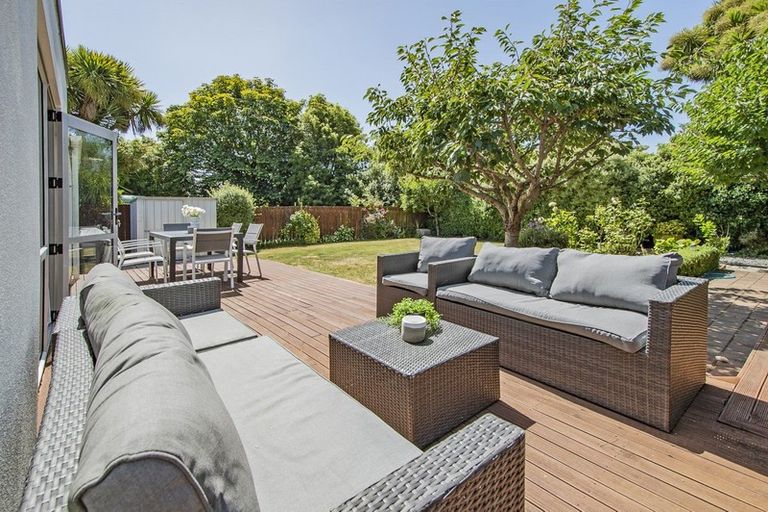 Photo of property in 90 Westholme Street, Strowan, Christchurch, 8052