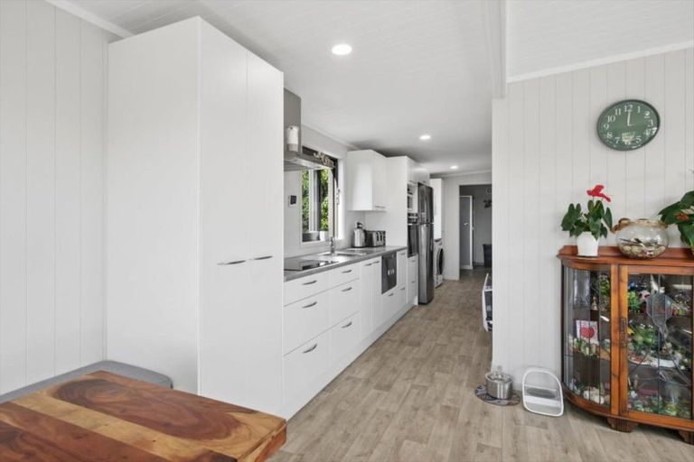 Photo of property in 28 Spencer Avenue, Maketu, Te Puke, 3189