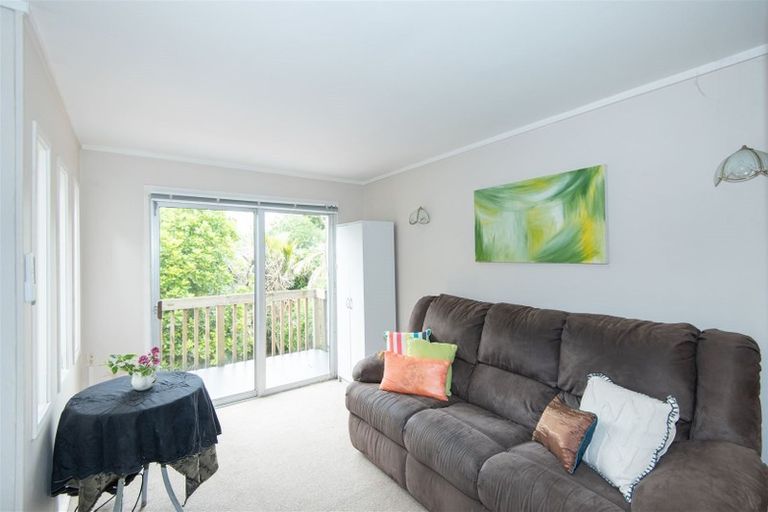 Photo of property in 2 Park Hill Road, Birkenhead, Auckland, 0626