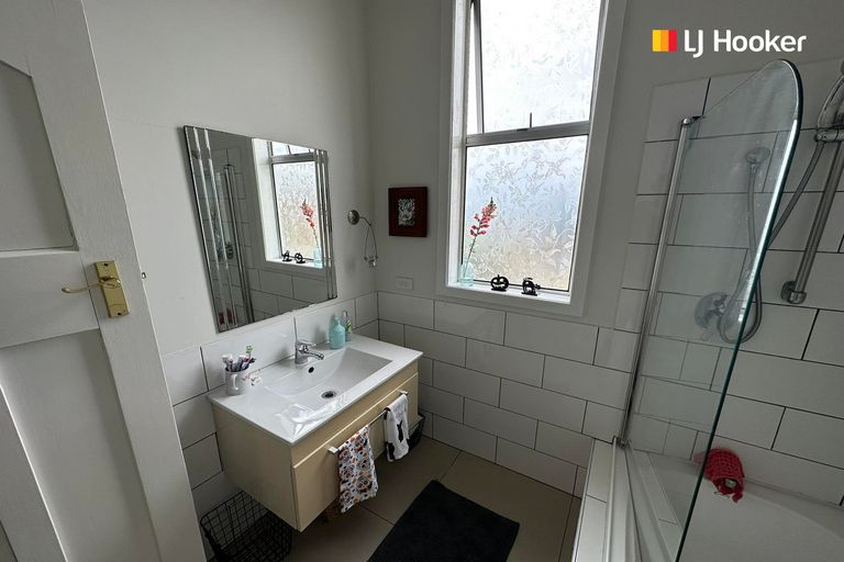 Photo of property in 15 Oakland Street, Andersons Bay, Dunedin, 9013