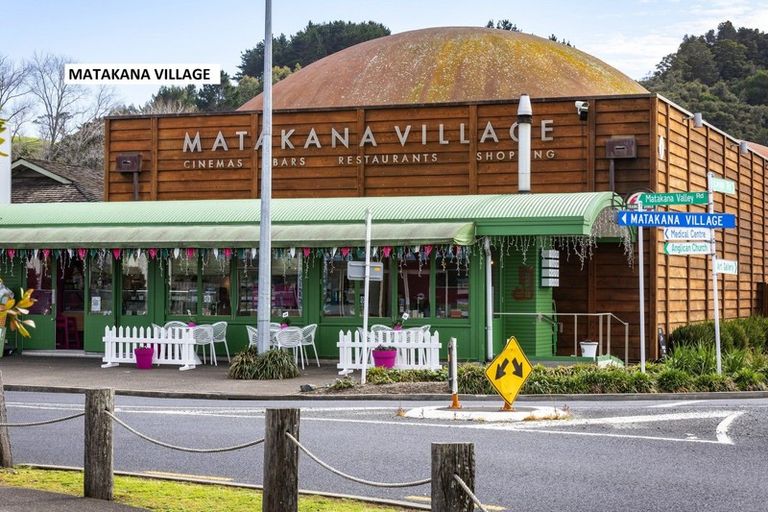 Photo of property in 68 Matakana Valley Road, Matakana, 0985