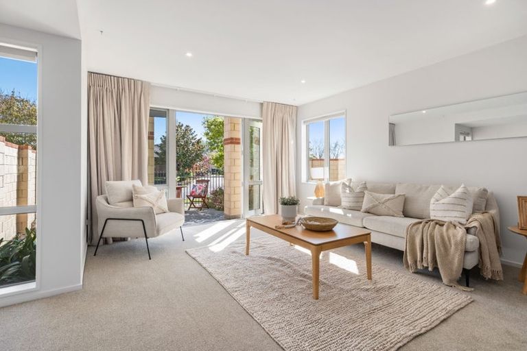 Photo of property in 2 Waterford Avenue, Northwood, Christchurch, 8051