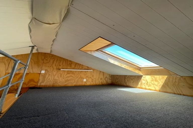 Photo of property in 77 Birdwood Avenue, Beckenham, Christchurch, 8023