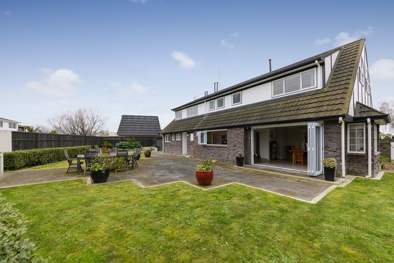 Photo of property in 45 Kentucky Way, Awapuni, Palmerston North, 4412