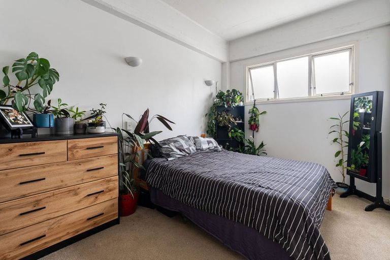 Photo of property in Lexington Apartments, 33d Hania Street, Mount Victoria, Wellington, 6011