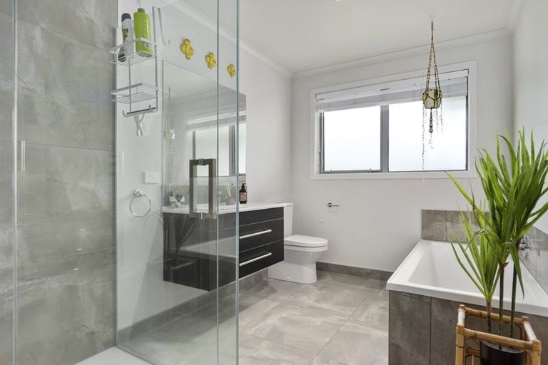 Photo of property in 22 Mural Drive, Katikati, 3129