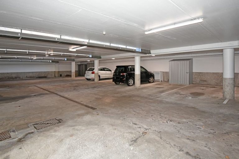 Photo of property in 3/15 Peterborough Street, Christchurch Central, Christchurch, 8013