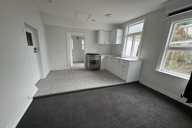 Photo of property in 28 Cressy Terrace, Lyttelton, 8082