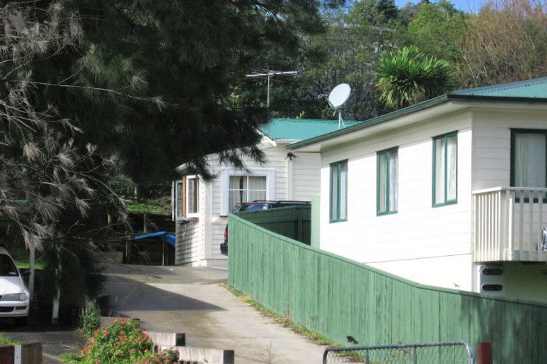 Photo of property in 6b Millbrook Road, Henderson, Auckland, 0612
