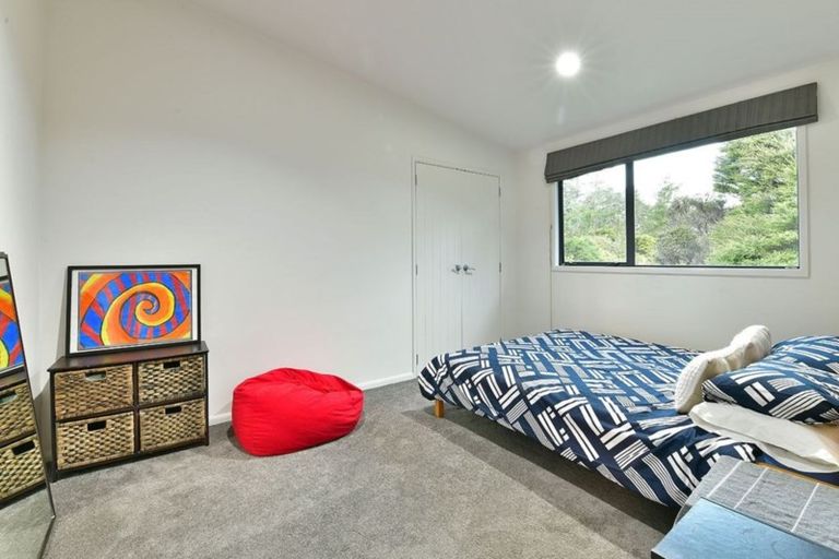 Photo of property in 1453 East Coast Road, Redvale, Albany, 0794