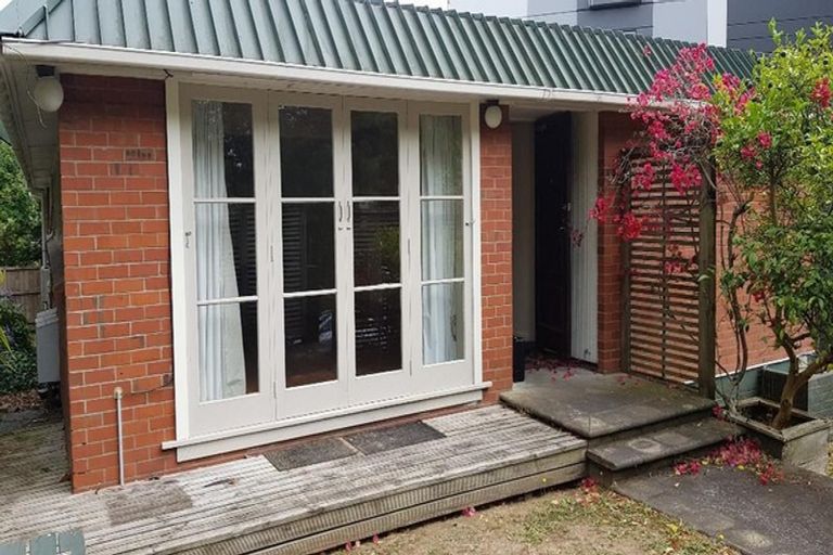 Photo of property in 1/129 Grafton Road, Grafton, Auckland, 1010