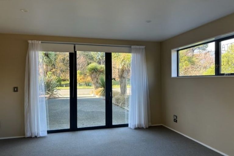 Photo of property in 286 Keyes Road, New Brighton, Christchurch, 8083