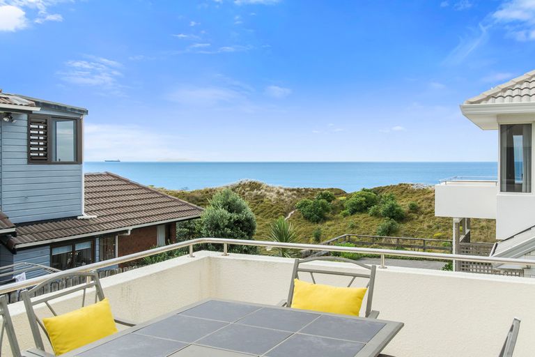 Photo of property in 437b Oceanbeach Road, Mount Maunganui, 3116