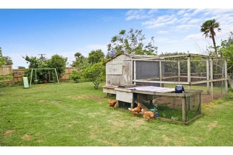 Photo of property in 58 Mclarin Road, Glenbrook, Waiuku, 2681