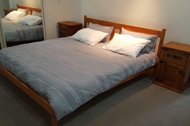 Photo of property in 14 Nereus Place, Mairangi Bay, Auckland, 0630