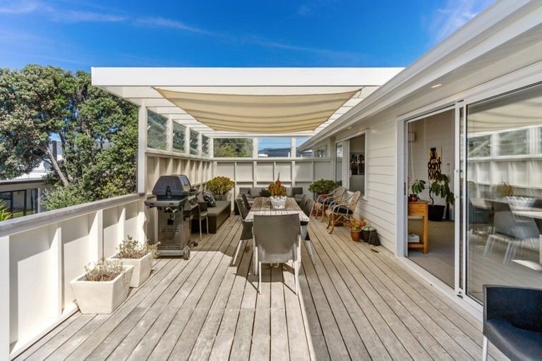Photo of property in 115b Esplanade Drive, Whangamata, 3620