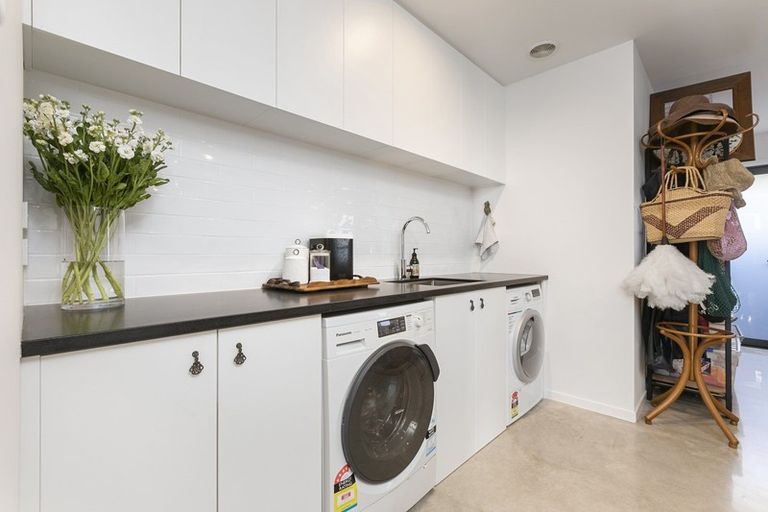 Photo of property in 21 Blacklock Road, Pyes Pa, Tauranga, 3112