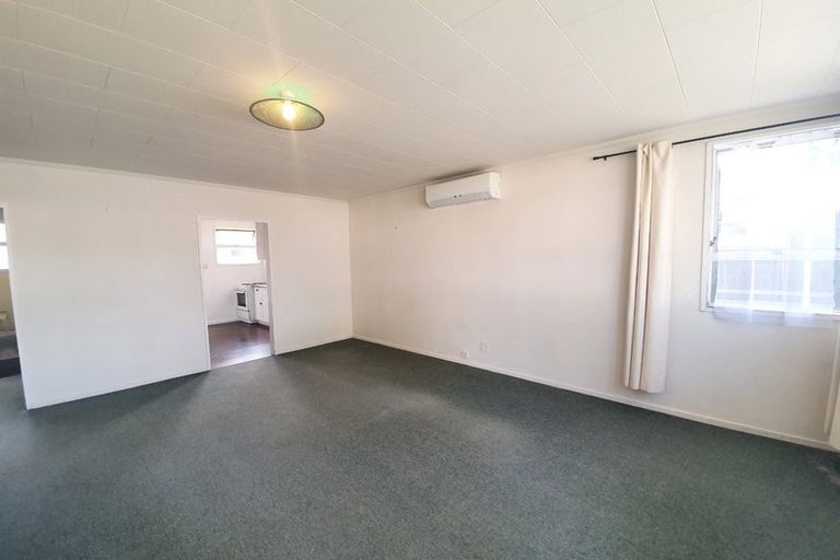 Photo of property in 1a Massey Street, Palmerston North, 4414