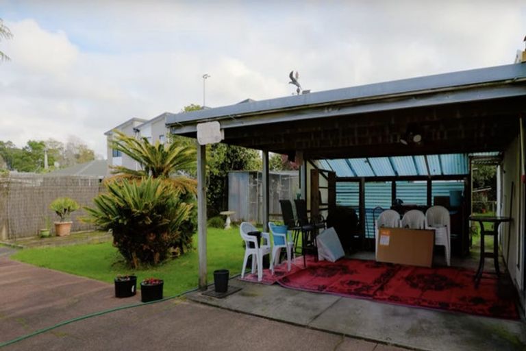Photo of property in 13 Arney Road, Ranui, Auckland, 0612