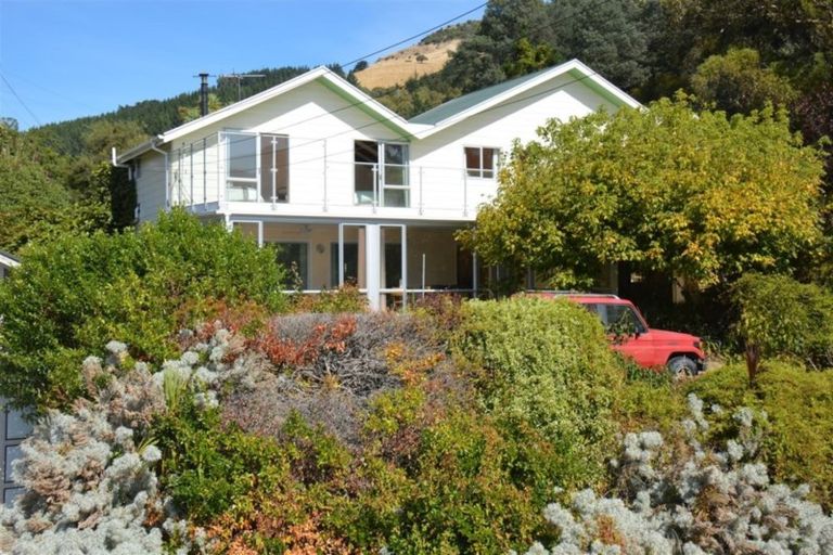 Photo of property in 5 Holmes Bay Road, Pigeon Bay, 7583